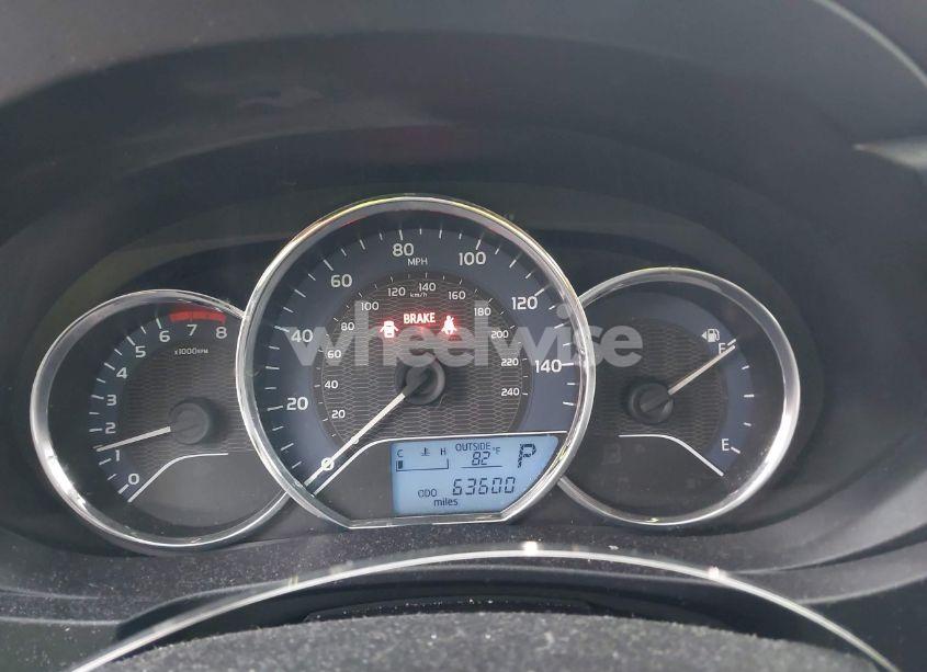 Photo 7 of 2014 Toyota Corolla LE (VIN 5YFBURHE1EP057063)