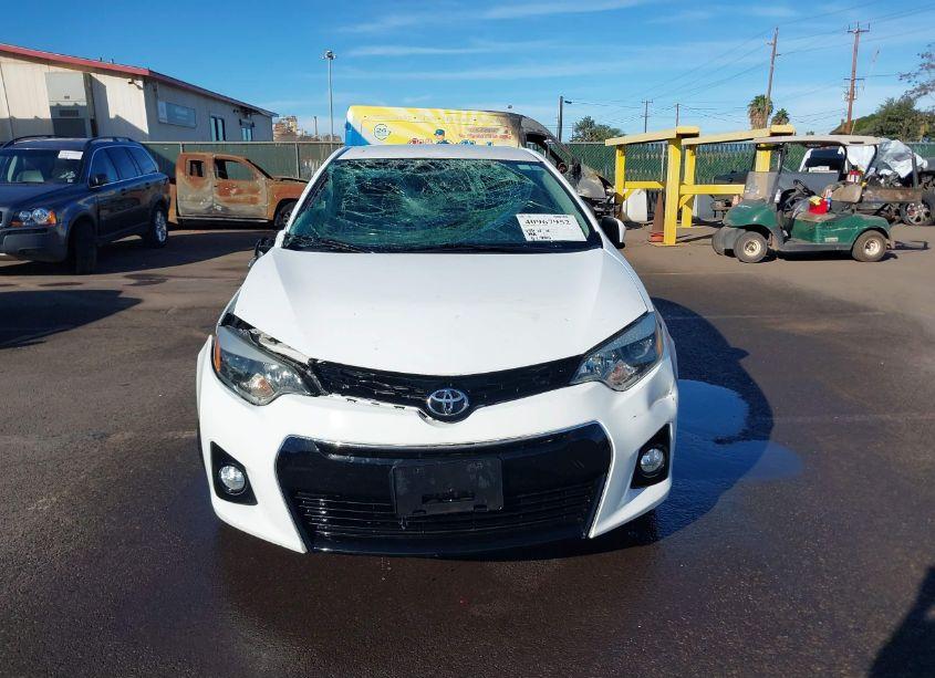 Photo 12 of 2014 Toyota Corolla (VIN 5YFBURHE1EP060836)