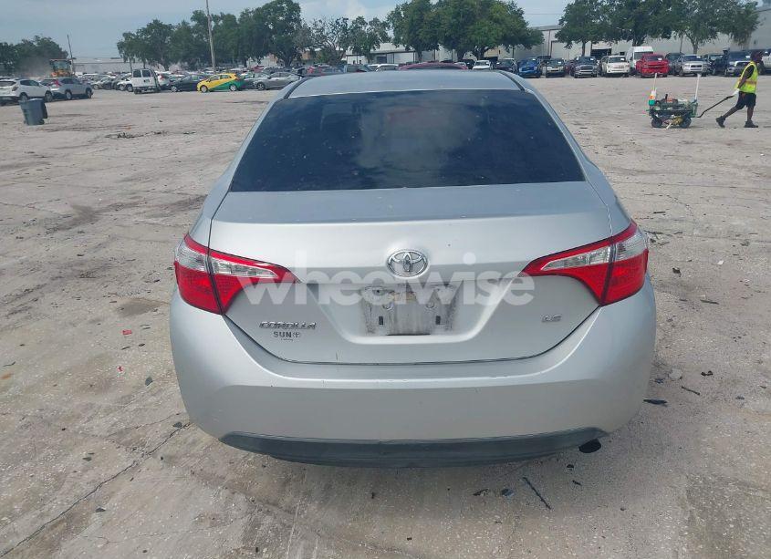 Photo 16 of 2014 Toyota Corolla LE (VIN 5YFBURHE1EP076275)