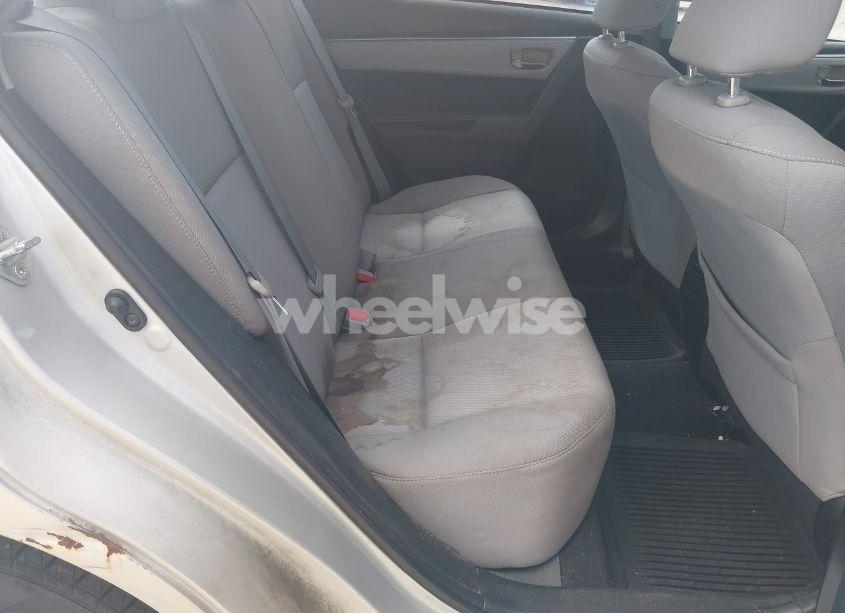 Photo 8 of 2014 Toyota Corolla LE (VIN 5YFBURHE1EP076275)