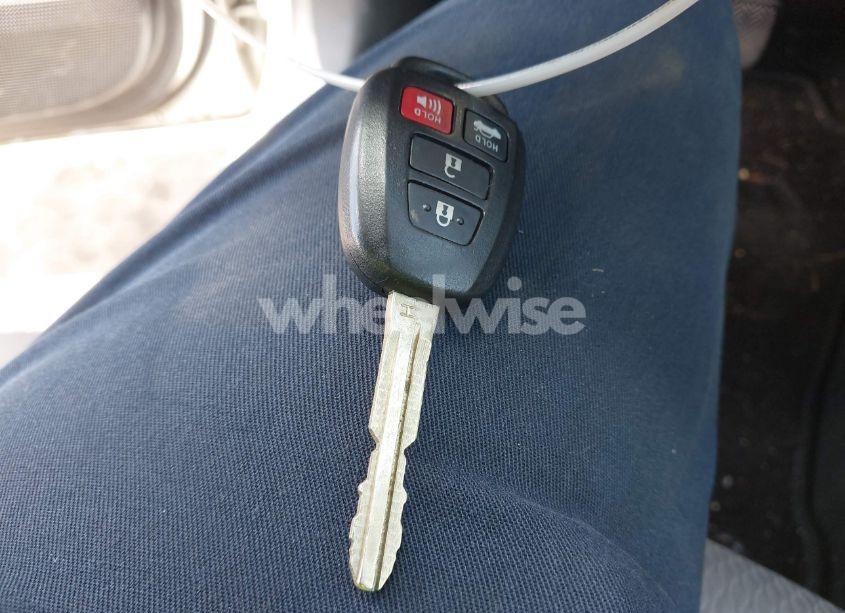 Photo 11 of 2014 Toyota Corolla LE (VIN 5YFBURHE1EP079368)