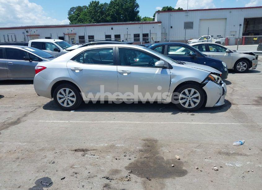 Photo 13 of 2014 Toyota Corolla LE (VIN 5YFBURHE1EP079368)