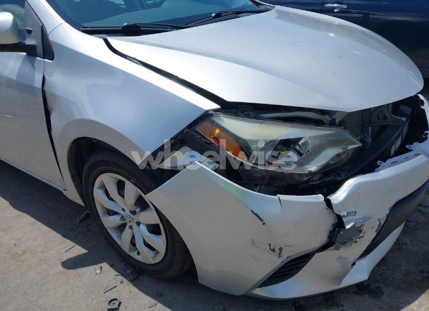 Photo 17 of 2014 Toyota Corolla LE (VIN 5YFBURHE1EP079368)