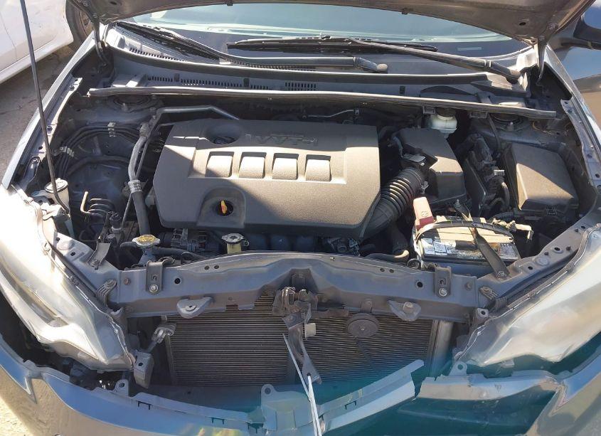 Photo 10 of 2014 Toyota Corolla L/LE/LE PLS/PRM/S/S PLS (VIN 5YFBURHE1EP083274)