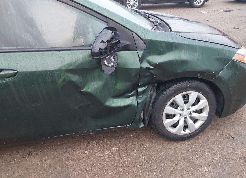 Photo 6 of 2014 Toyota Corolla LE (VIN 5YFBURHE1EP084294)