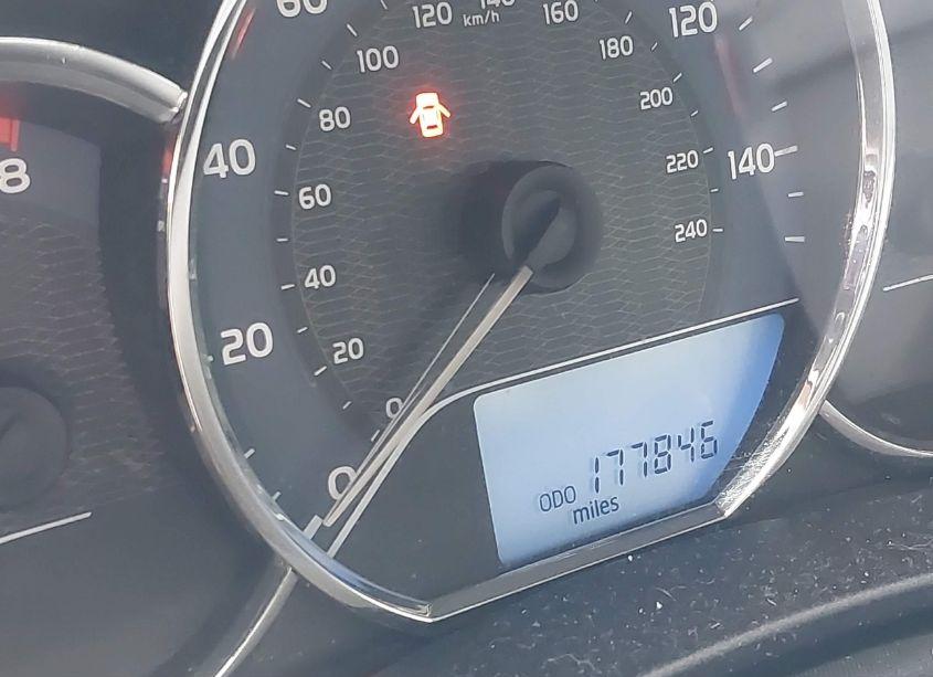 Photo 15 of 2014 Toyota Corolla L (VIN 5YFBURHE1EP106164)