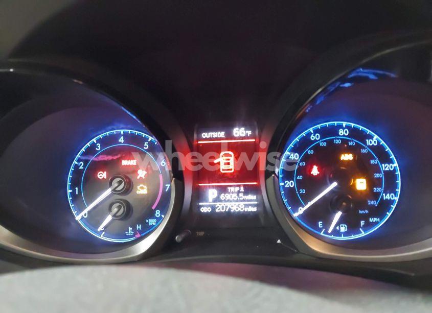 Photo 16 of 2014 Toyota Corolla (VIN 5YFBURHE1EP116094)