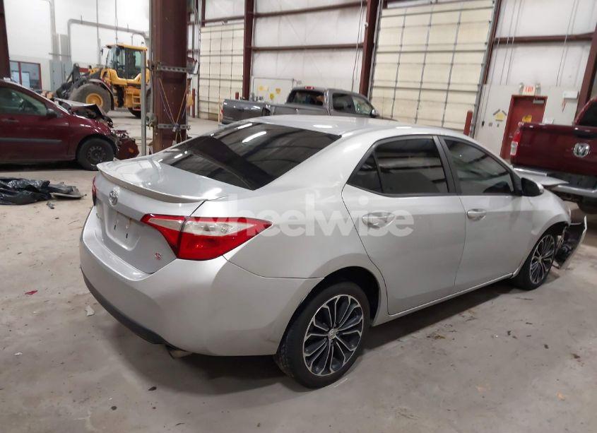 Photo 4 of 2014 Toyota Corolla (VIN 5YFBURHE1EP116094)