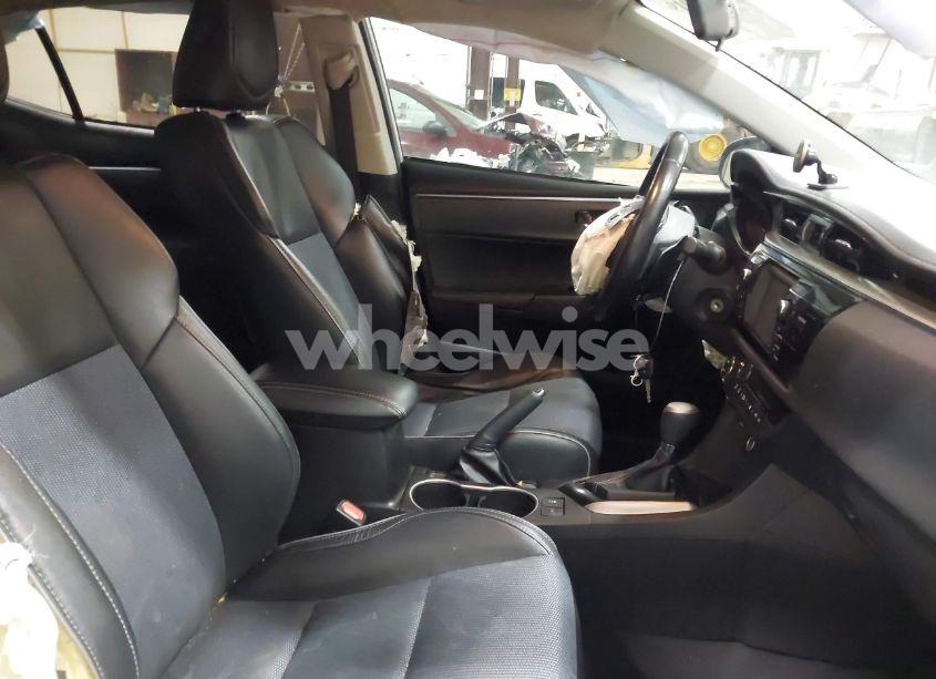 Photo 5 of 2014 Toyota Corolla (VIN 5YFBURHE1EP116094)