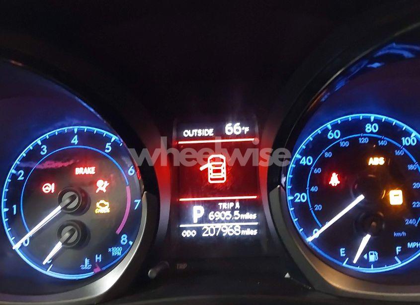 Photo 7 of 2014 Toyota Corolla (VIN 5YFBURHE1EP116094)