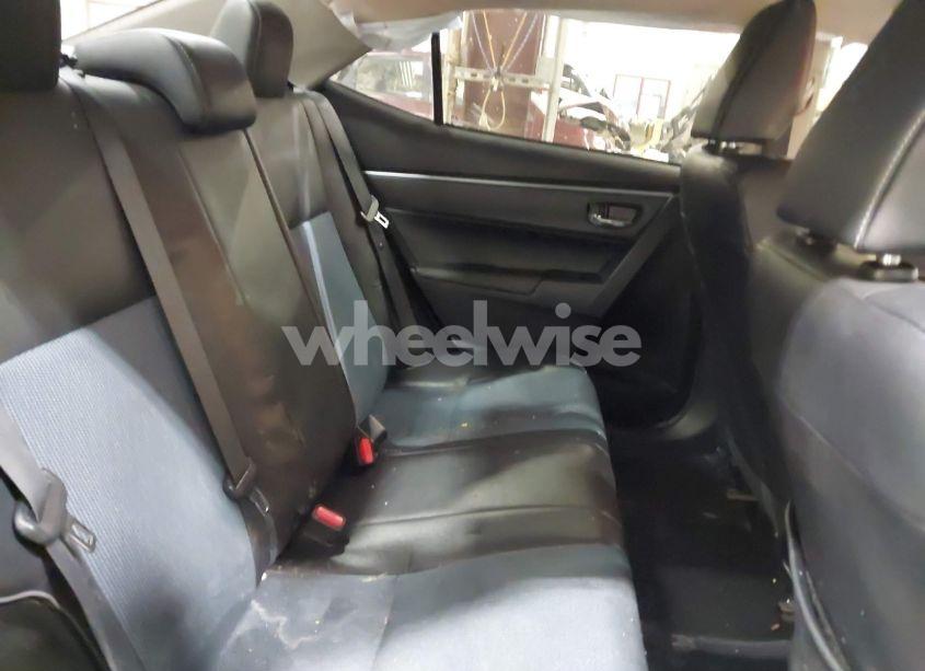 Photo 8 of 2014 Toyota Corolla (VIN 5YFBURHE1EP116094)