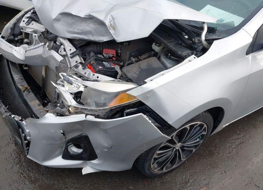 Photo 18 of 2014 Toyota Corolla S PLUS (VIN 5YFBURHE1EP138614)