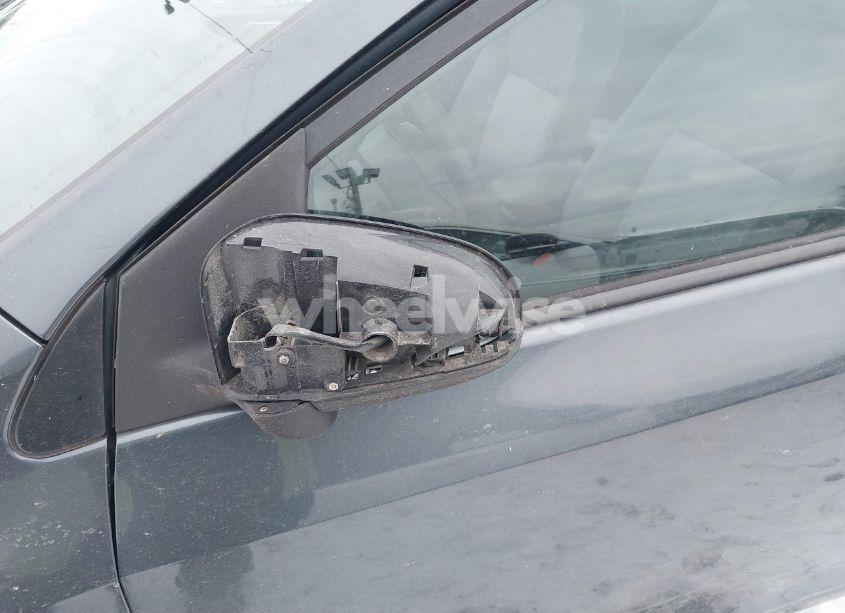 Photo 18 of 2014 Toyota Corolla LE (VIN 5YFBURHE1EP139259)