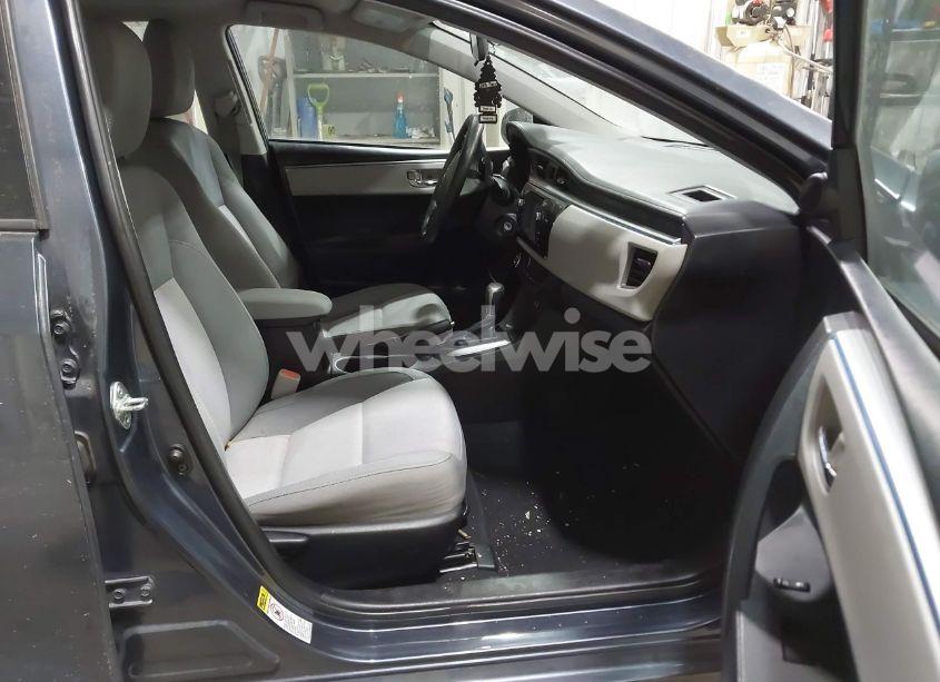 Photo 5 of 2014 Toyota Corolla LE (VIN 5YFBURHE1EP139259)