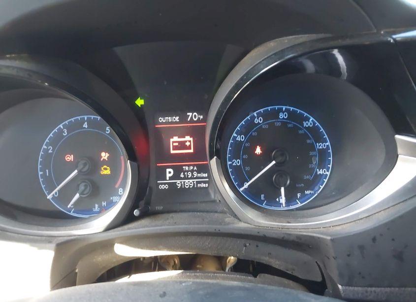 Photo 7 of 2014 Toyota Corolla S PLUS (VIN 5YFBURHE1EP176747)