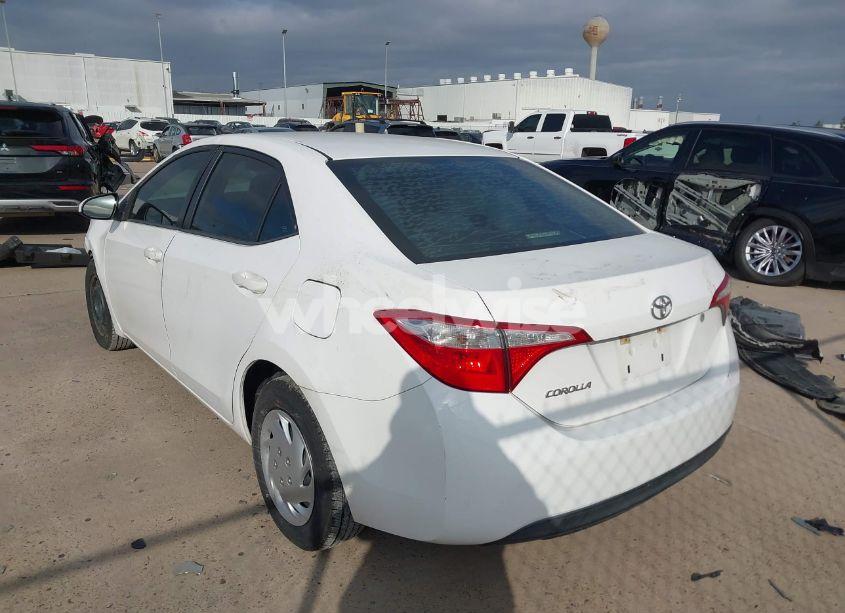 Photo 3 of 2015 Toyota Corolla L (VIN 5YFBURHE1FP181710)