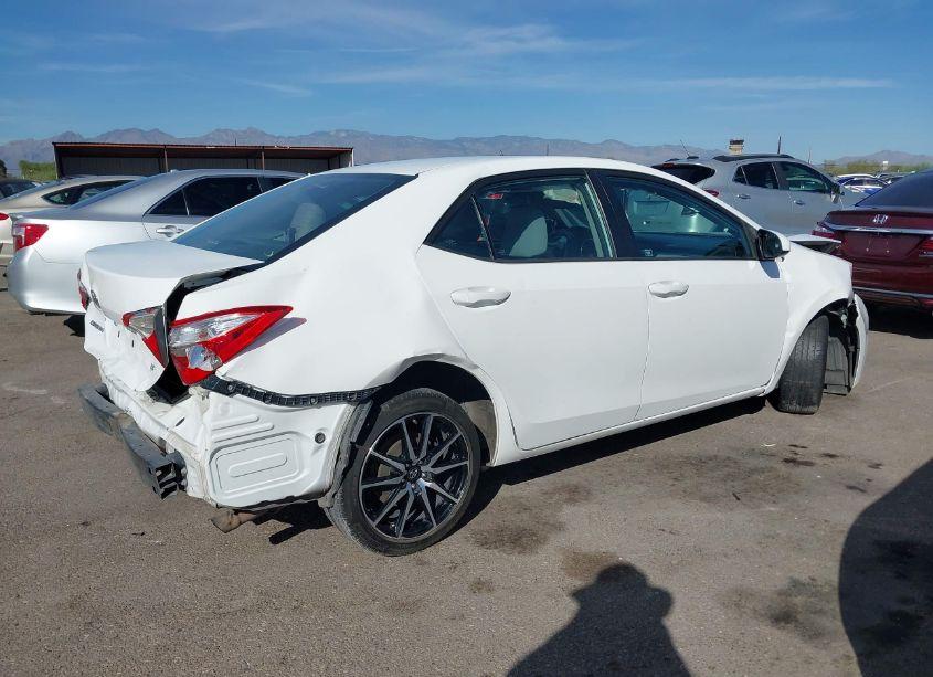 Photo 14 of 2015 Toyota Corolla LE PLUS (VIN 5YFBURHE1FP203804)