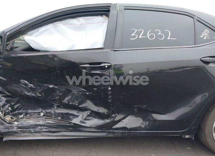 Photo 14 of 2015 Toyota Corolla S PLUS (VIN 5YFBURHE1FP225026)