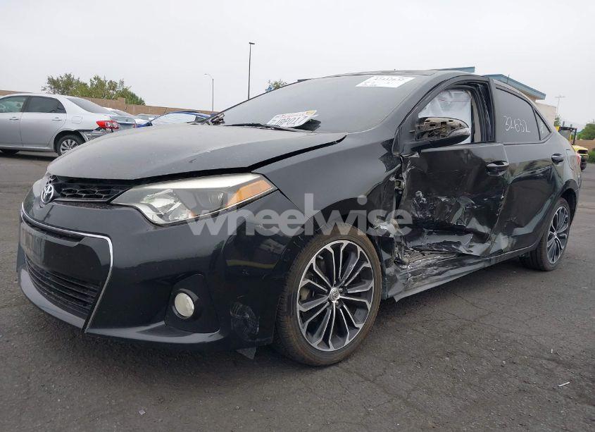 Photo 2 of 2015 Toyota Corolla S PLUS (VIN 5YFBURHE1FP225026)