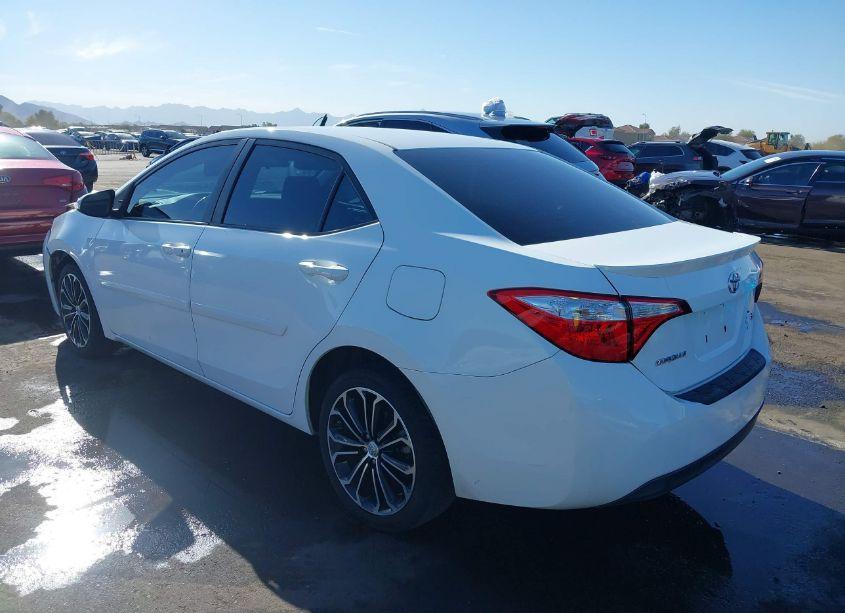 Photo 3 of 2015 Toyota Corolla S PLUS (VIN 5YFBURHE1FP231618)