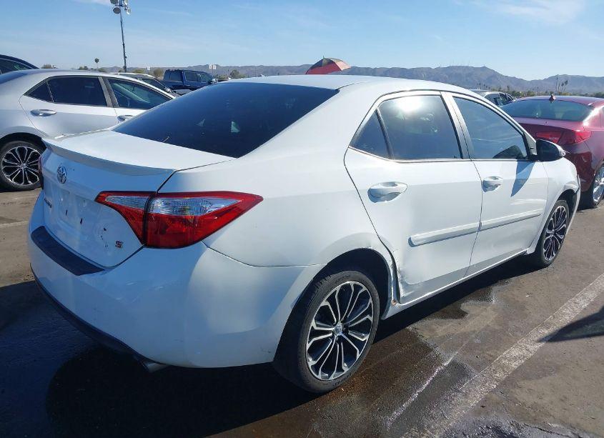 Photo 4 of 2015 Toyota Corolla S PLUS (VIN 5YFBURHE1FP231618)