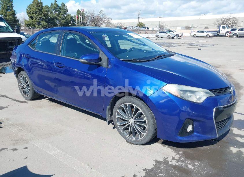 2015 Toyota Corolla S PLUS (VIN 5YFBURHE1FP242781) main photo