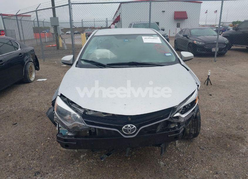 Photo 13 of 2015 Toyota Corolla LE (VIN 5YFBURHE1FP296811)