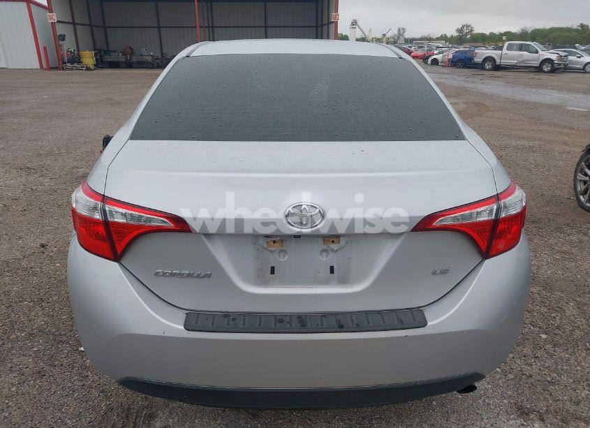 Photo 17 of 2015 Toyota Corolla LE (VIN 5YFBURHE1FP296811)