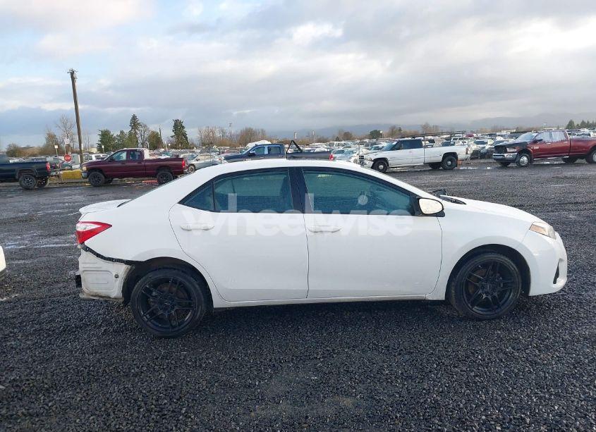 Photo 14 of 2015 Toyota Corolla S PREMIUM (VIN 5YFBURHE1FP311100)