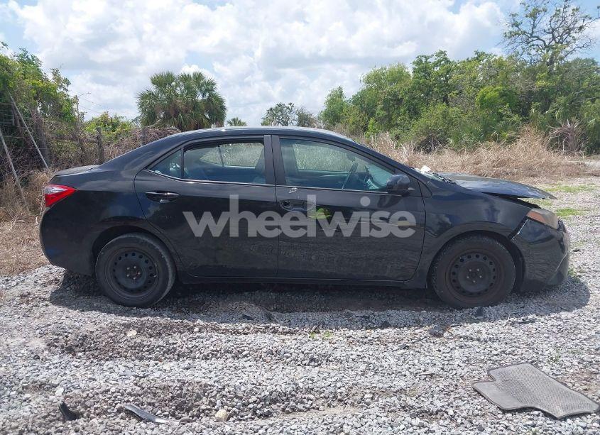 Photo 13 of 2015 Toyota Corolla LE (VIN 5YFBURHE1FP315776)