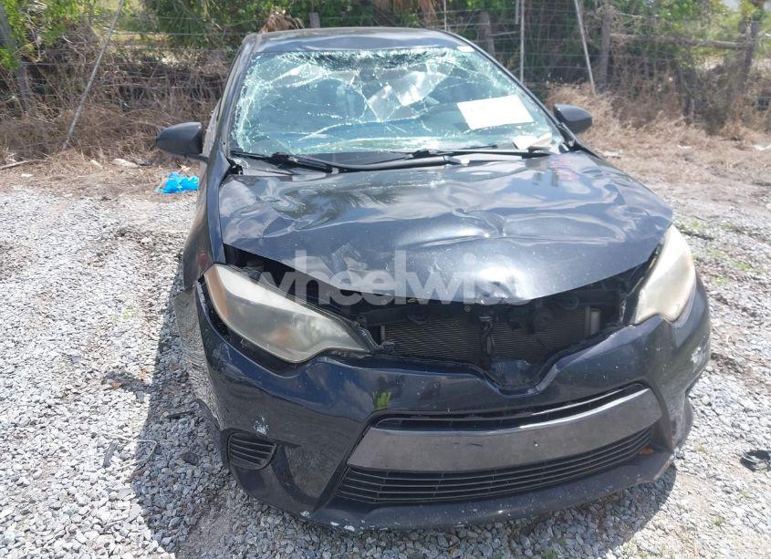 Photo 6 of 2015 Toyota Corolla LE (VIN 5YFBURHE1FP315776)