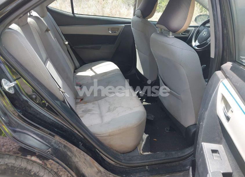 Photo 8 of 2015 Toyota Corolla LE (VIN 5YFBURHE1FP315776)