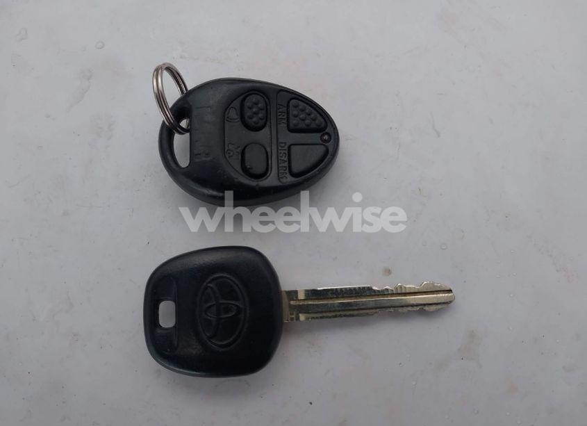 Photo 11 of 2015 Toyota Corolla L (VIN 5YFBURHE1FP339477)