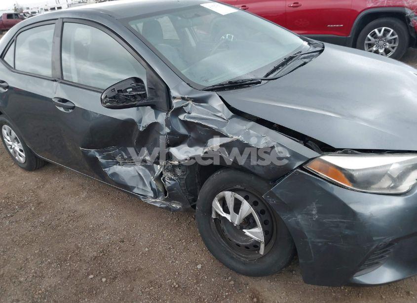 Photo 6 of 2015 Toyota Corolla L (VIN 5YFBURHE1FP339477)