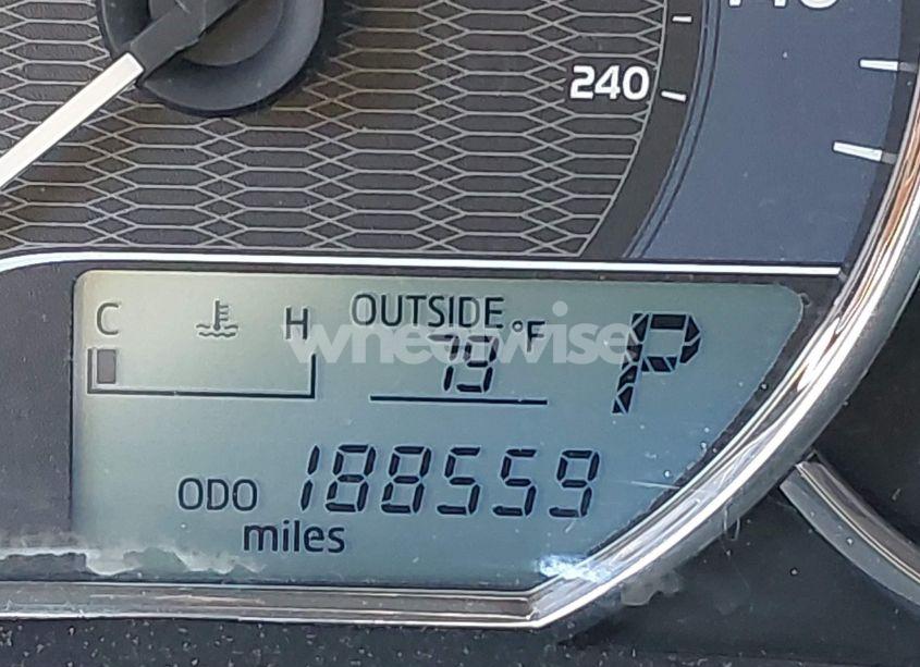 Photo 15 of 2015 Toyota Corolla LE (VIN 5YFBURHE1FP340032)