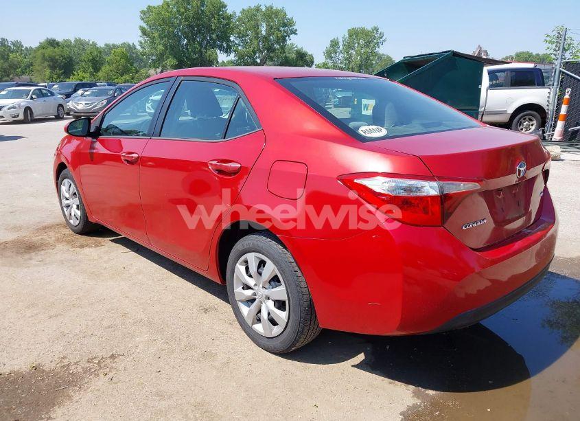 Photo 3 of 2015 Toyota Corolla LE (VIN 5YFBURHE1FP340032)