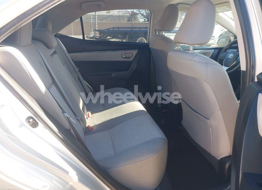 Photo 8 of 2015 Toyota Corolla LE (VIN 5YFBURHE1FP350656)