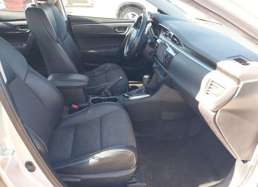 Photo 5 of 2016 Toyota Corolla S PLUS (VIN 5YFBURHE1GP377129)