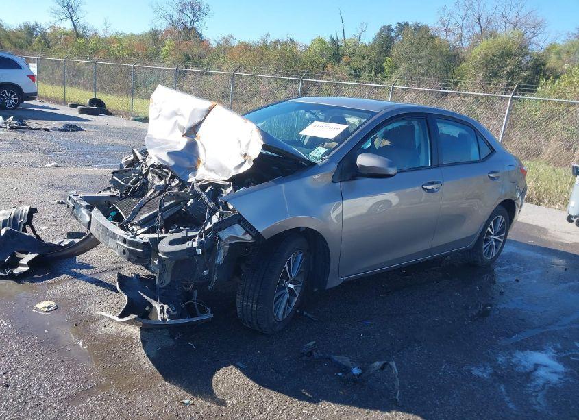 Photo 2 of 2016 Toyota Corolla LE PLUS (VIN 5YFBURHE1GP406676)