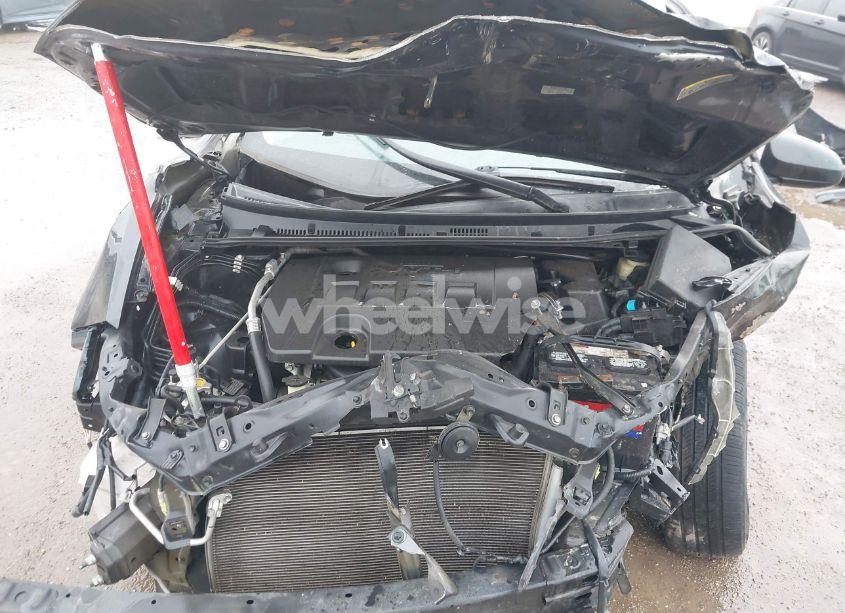 Photo 10 of 2016 Toyota Corolla LE (VIN 5YFBURHE1GP455327)