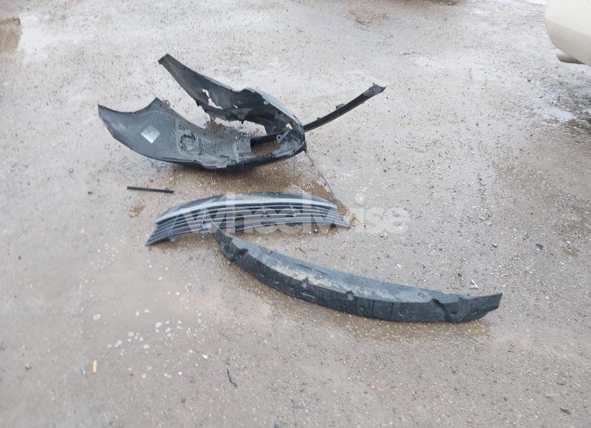 Photo 12 of 2016 Toyota Corolla LE (VIN 5YFBURHE1GP455327)