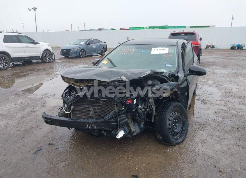 Photo 13 of 2016 Toyota Corolla LE (VIN 5YFBURHE1GP455327)