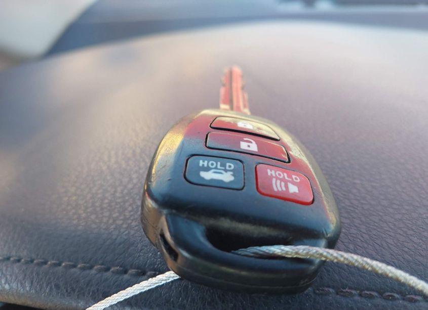 Photo 11 of 2016 Toyota Corolla LE (VIN 5YFBURHE1GP455683)