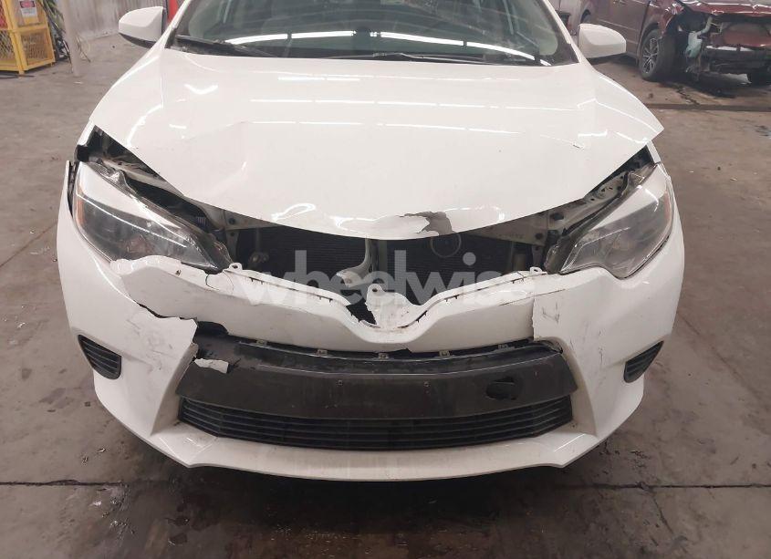 Photo 6 of 2016 Toyota Corolla LE (VIN 5YFBURHE1GP460477)