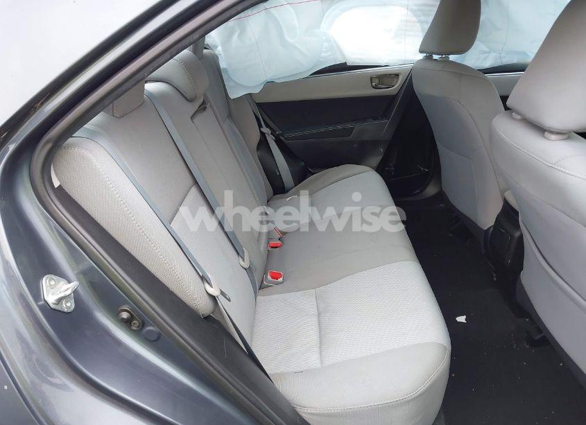 Photo 8 of 2016 Toyota Corolla LE (VIN 5YFBURHE1GP462682)