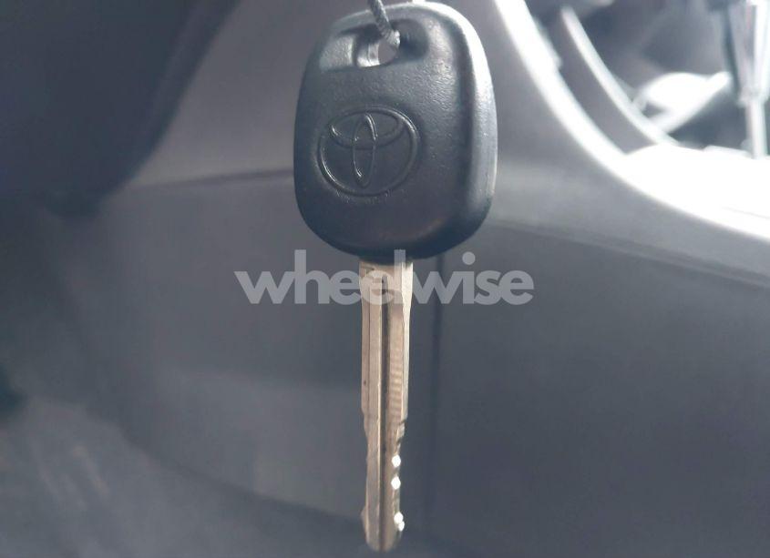 Photo 11 of 2016 Toyota Corolla L (VIN 5YFBURHE1GP466764)