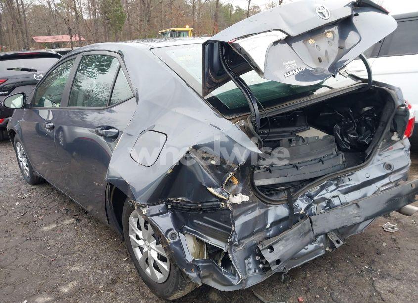 Photo 3 of 2016 Toyota Corolla L (VIN 5YFBURHE1GP466764)