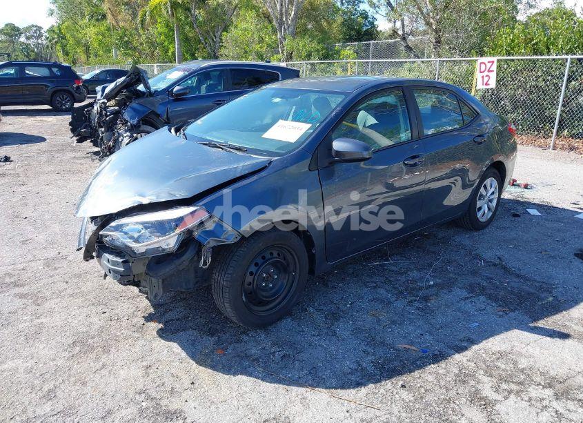 Photo 2 of 2016 Toyota Corolla LE (VIN 5YFBURHE1GP478560)