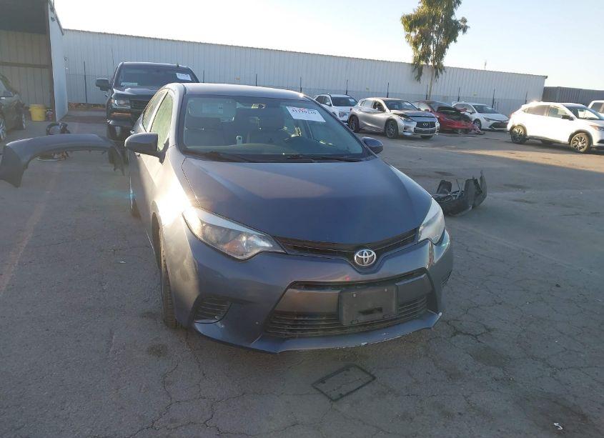 Photo 13 of 2016 Toyota Corolla LE (VIN 5YFBURHE1GP493561)