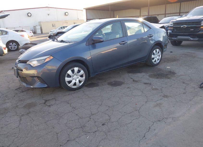 Photo 2 of 2016 Toyota Corolla LE (VIN 5YFBURHE1GP493561)